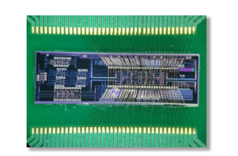 16×16 MZI光开关阵列封装实物-广西科毅光通信 16×16 MZI光开关阵列封装实物-广西科毅光通信