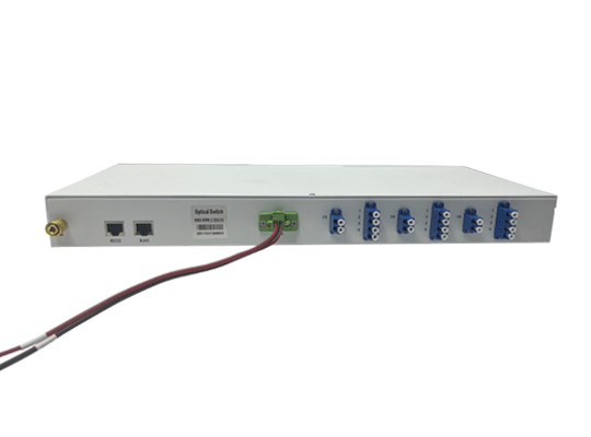 3-1×4 机架式光开关产品正背图 - 科毅光开关